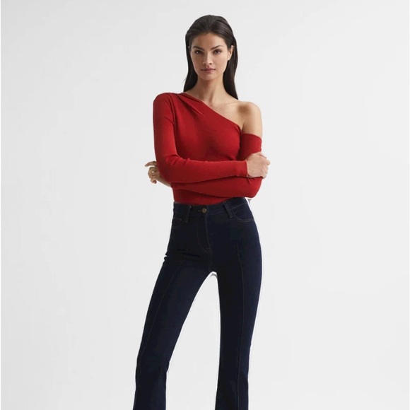 Reiss “Lucy” Off the Shoulder Top in Red - Picture 5 of 10